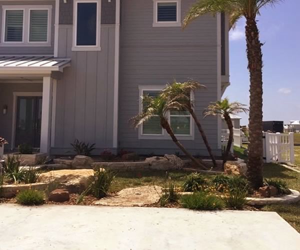 Landscape contractor in Victoria Texas